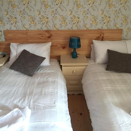 A Selection Of Self Catering Holiday Homes At Kilcloon Cottages Мейнут Екстер'єр фото